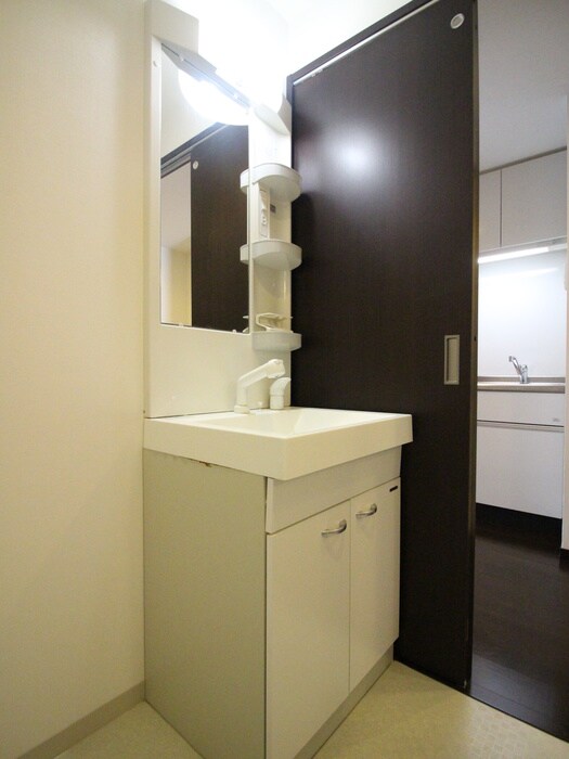 物件内観写真12　(洗面)