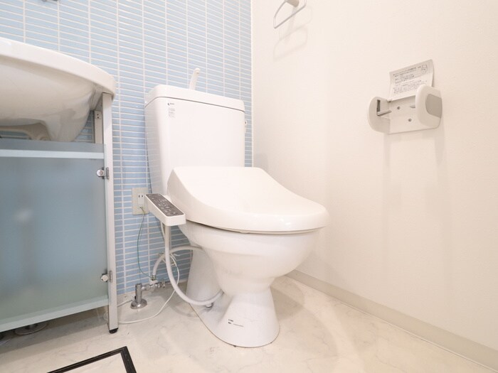 物件内観写真12　(トイレ)