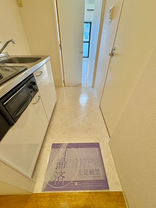 物件内観写真18　(廊下)