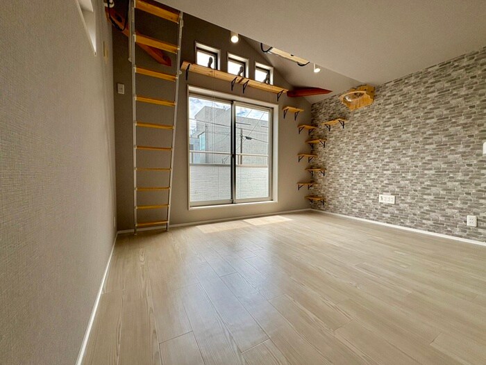 物件内観写真7　(居室)