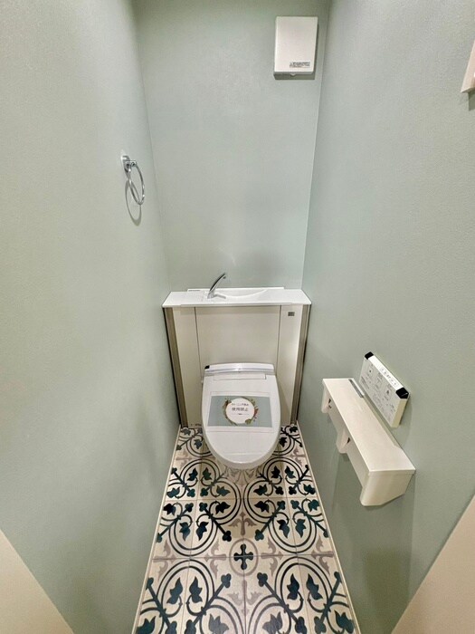 物件内観写真12　(トイレ)