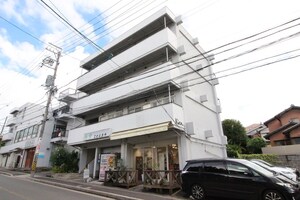 山田ビル外観写真