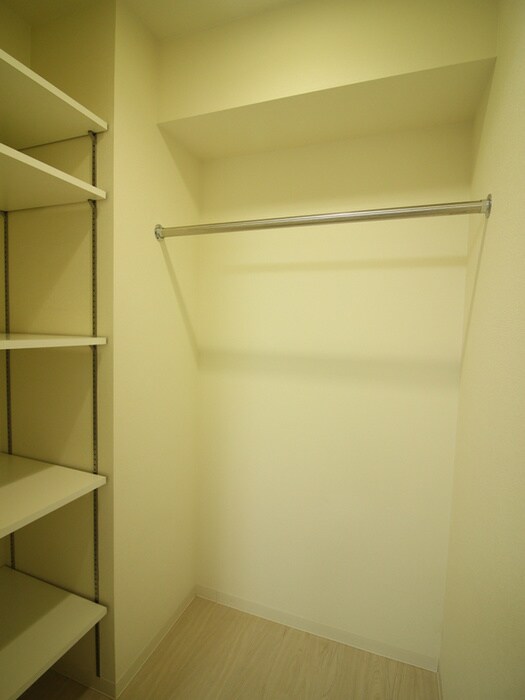 物件内観写真20　(収納)