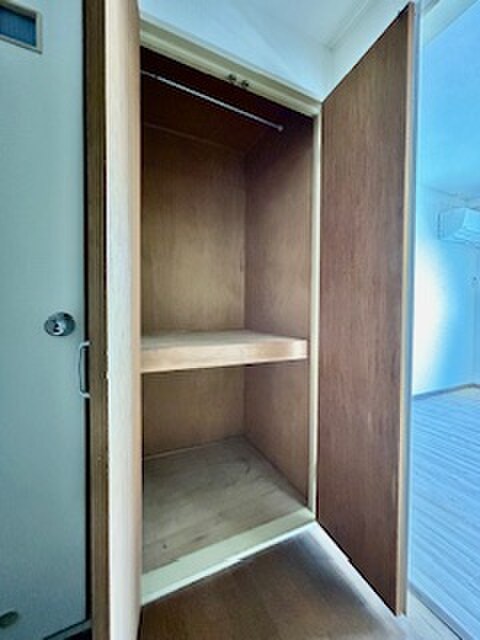 物件内観写真16　(収納)