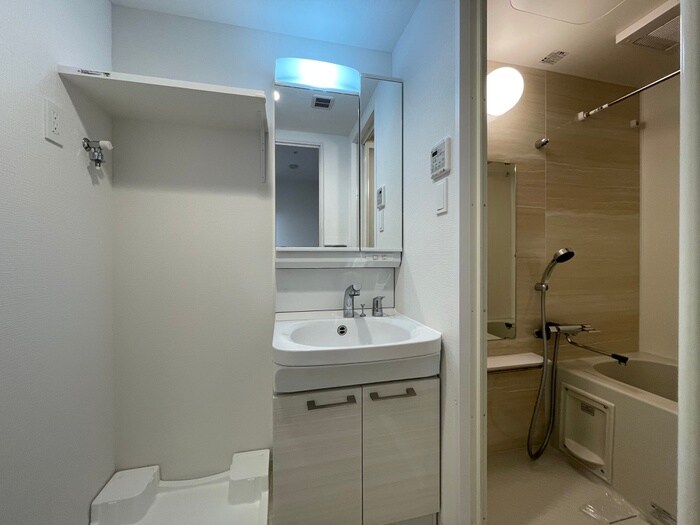 物件内観写真11　(洗面)