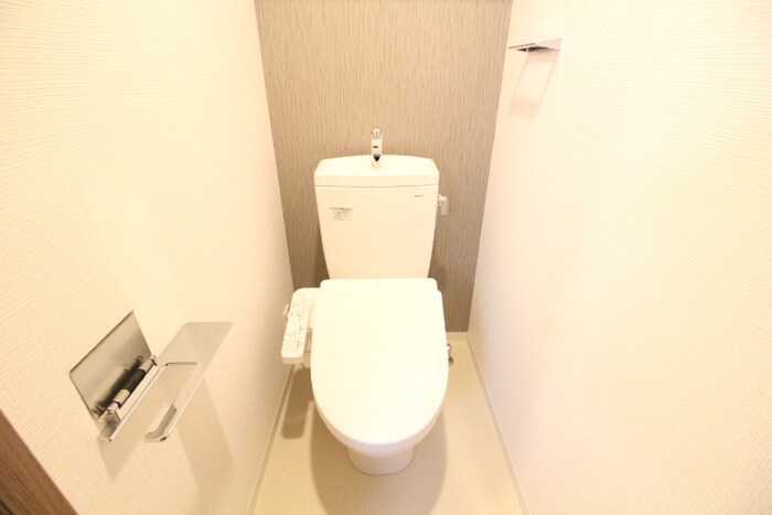 物件内観写真15　(トイレ)