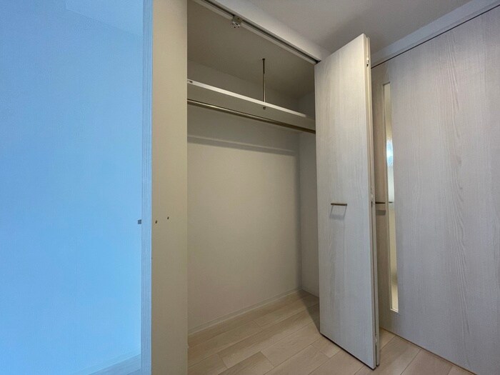 物件内観写真16　(収納)