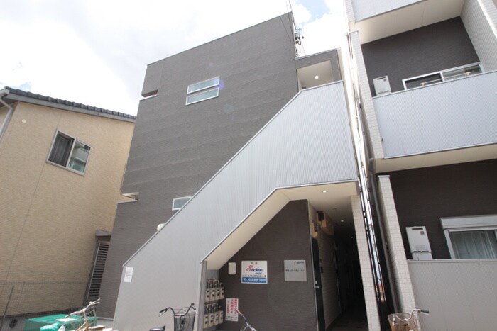 物件外観写真2　(外観写真)