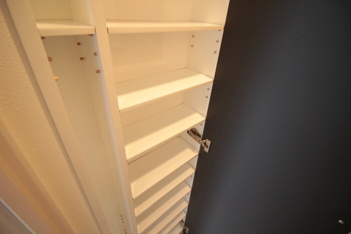 物件内観写真19　(靴箱)