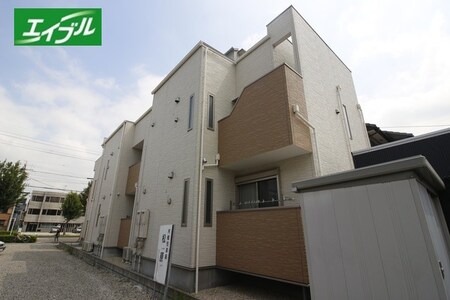 GRANDTIC Waltz外観写真