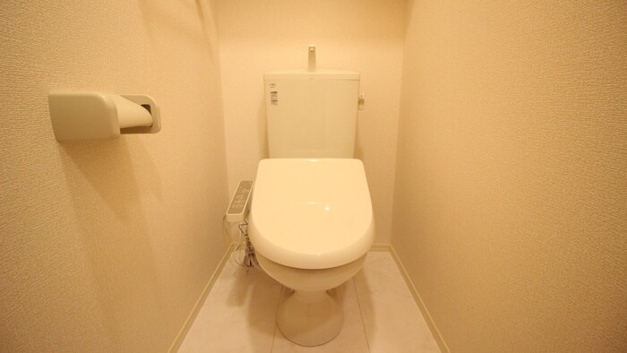 物件内観写真10　(トイレ)