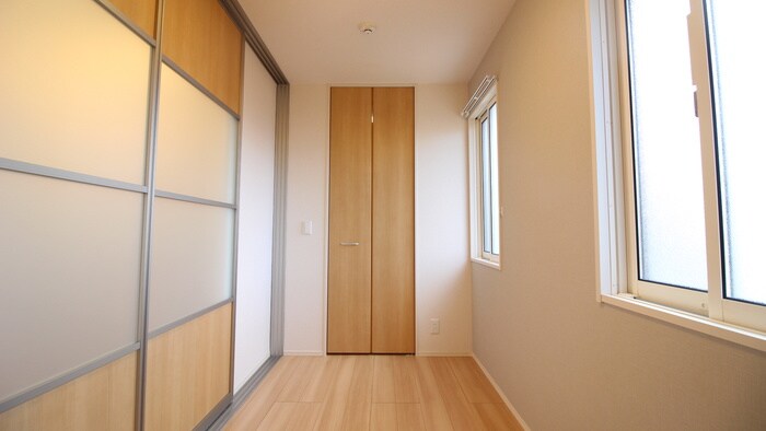 物件内観写真19　(居室)