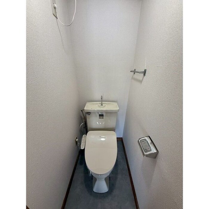 物件内観写真9　(トイレ)