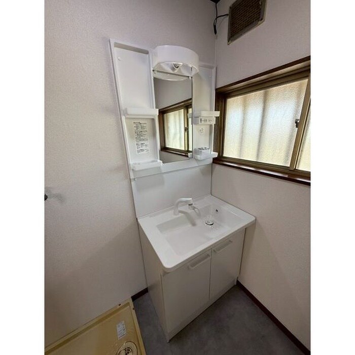 物件内観写真10　(洗面)