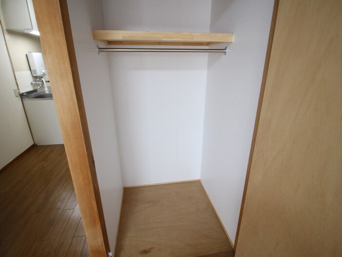 物件内観写真14　(収納)