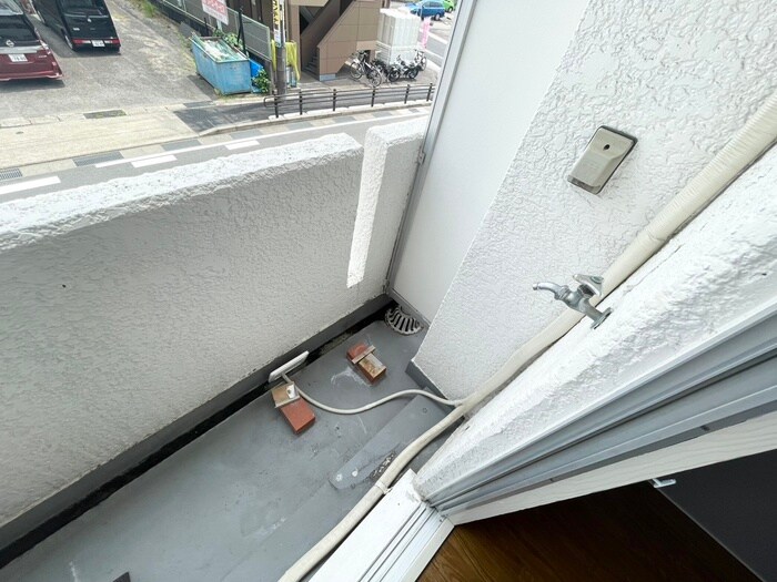 物件内観写真15　(洗濯機置場)