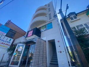 アロスビル外観写真