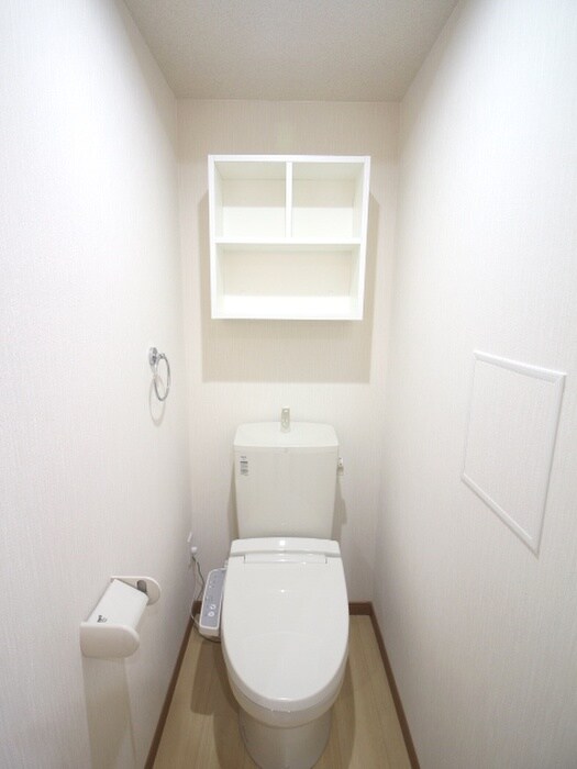 物件内観写真11　(トイレ)