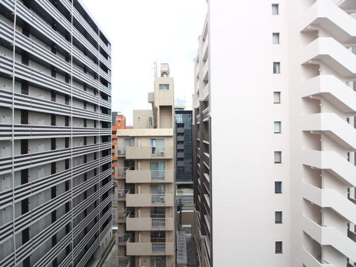 物件内観写真16　(室内からの展望)