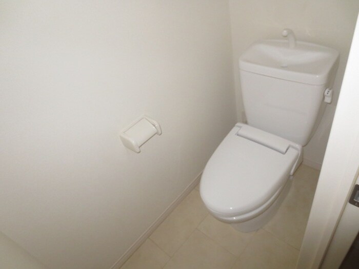 物件内観写真12　(トイレ)