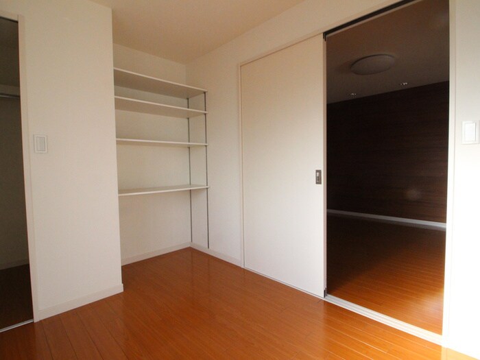 物件内観写真15　(居室)