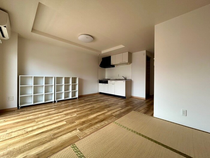 物件内観写真22　(居室)