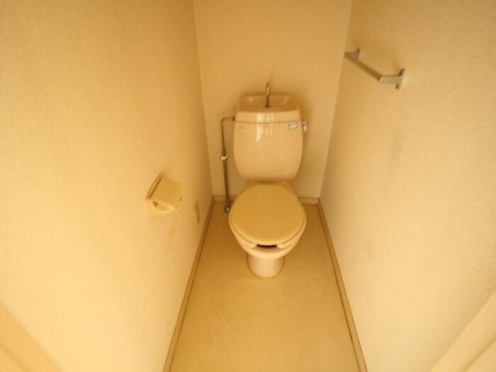 物件内観写真9　(トイレ)