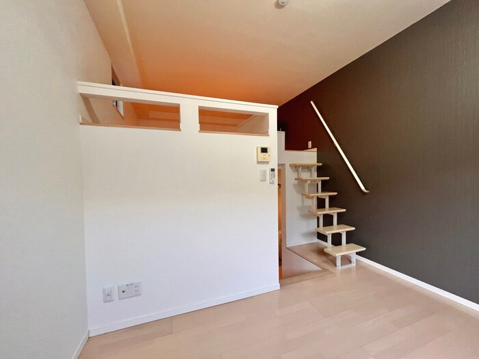 物件内観写真10　(居室)