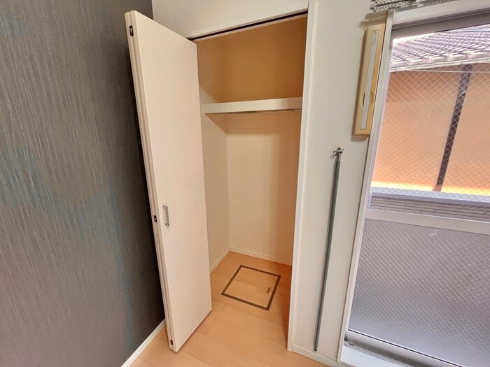 物件内観写真11　(収納)