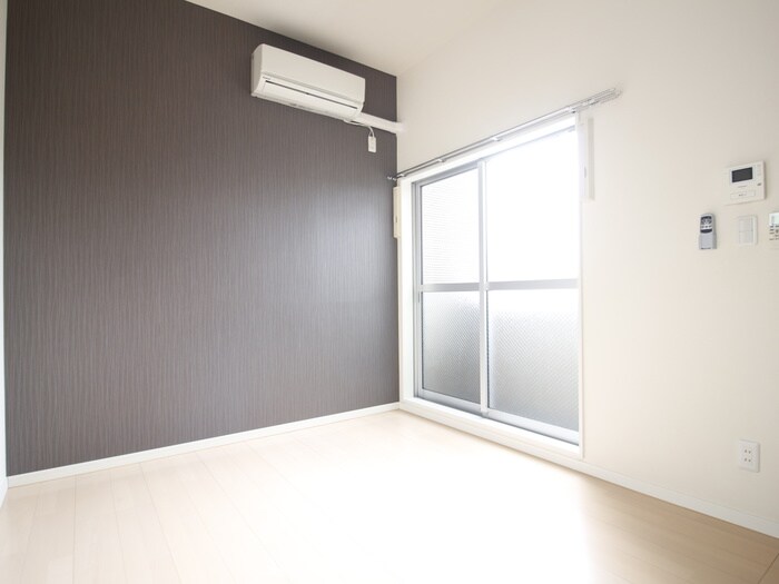 物件内観写真21　(居室)