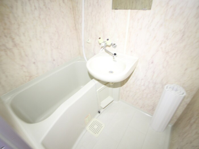 物件内観写真9　(バス／シャワールーム等)