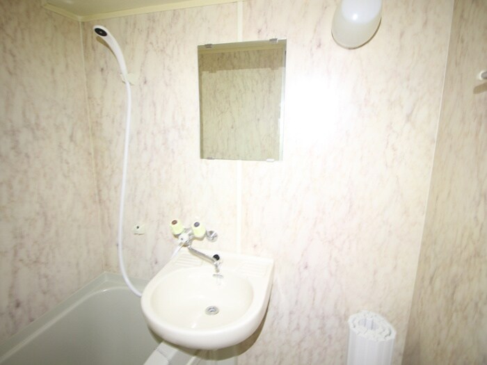 物件内観写真12　(洗面)