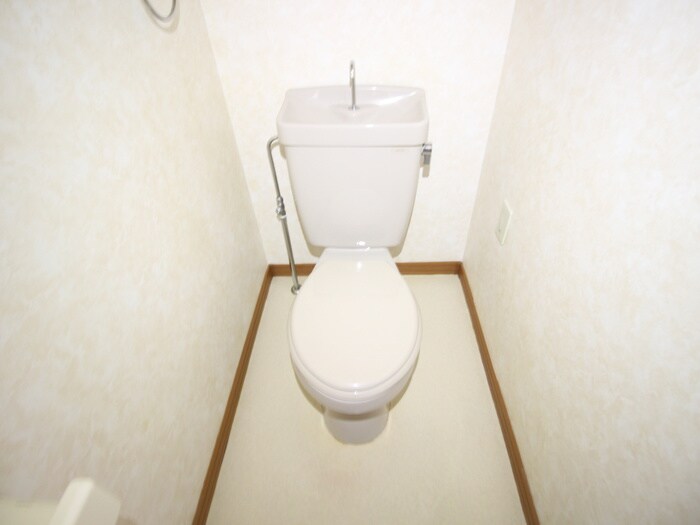 物件内観写真13　(トイレ)