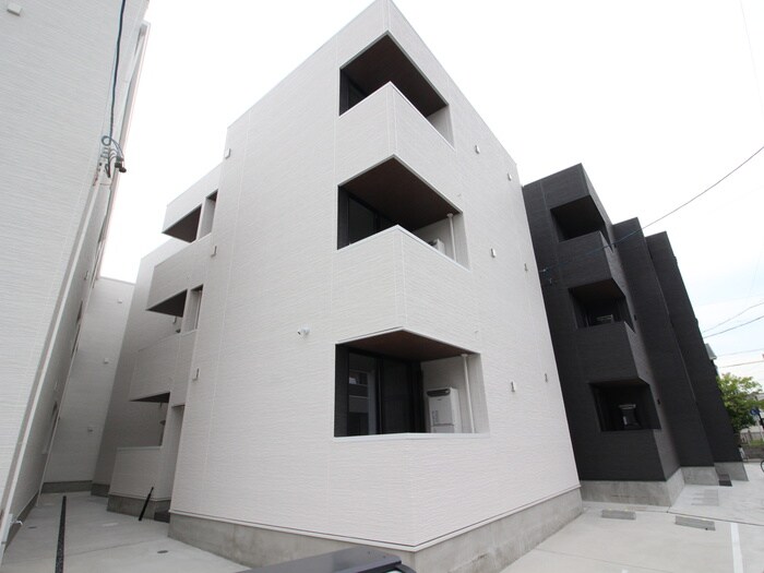 物件外観写真1　(外観写真)