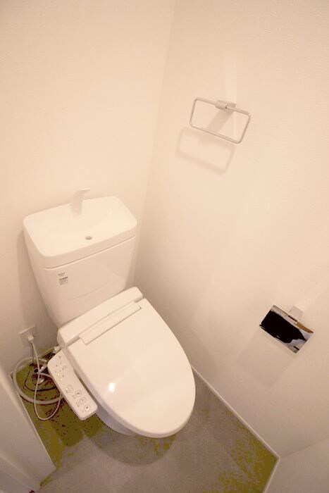 物件内観写真15　(トイレ)