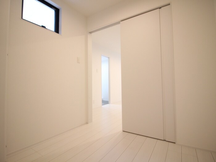 物件内観写真18　(居室)