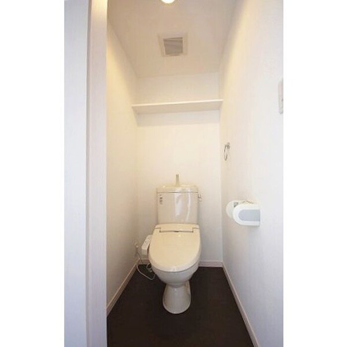物件内観写真9　(トイレ)