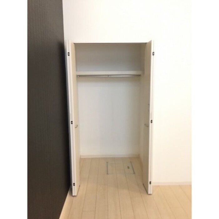 物件内観写真11　(収納)