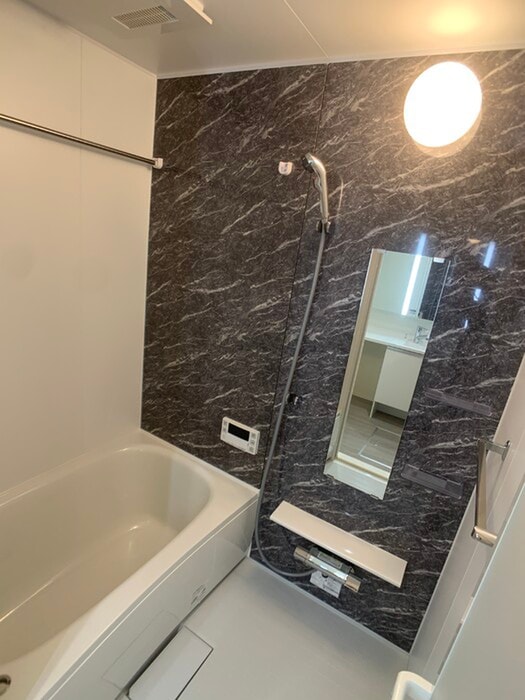 物件内観写真4　(バス／シャワールーム等)