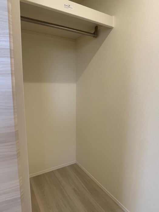 物件内観写真7　(収納)