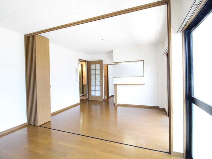 物件内観写真7　(居室)