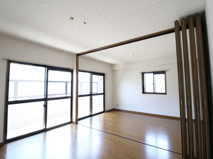 物件内観写真8　(居室)