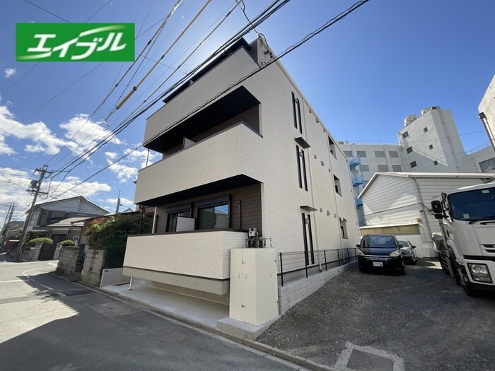 物件外観写真2　(外観写真)