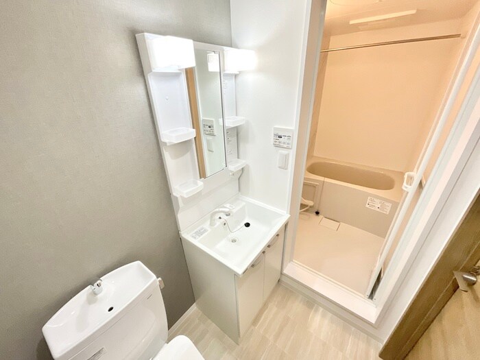 物件内観写真11　(洗面)