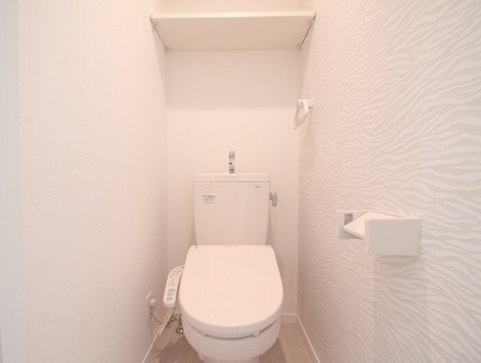 物件内観写真14　(トイレ)