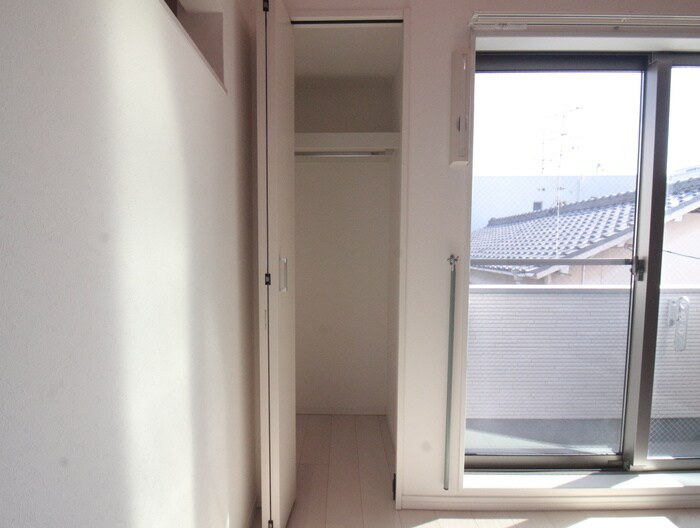 物件内観写真16　(収納)