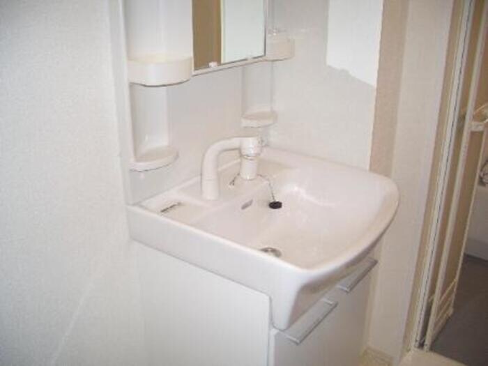 物件内観写真7　(洗面)