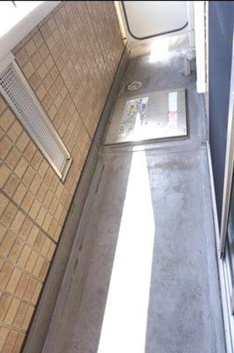 物件内観写真8　(ベランダ・バルコニー)