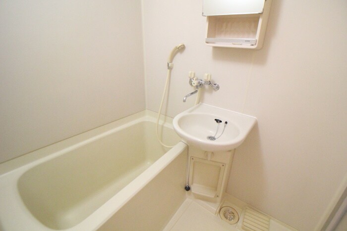 物件内観写真10　(バス／シャワールーム等)