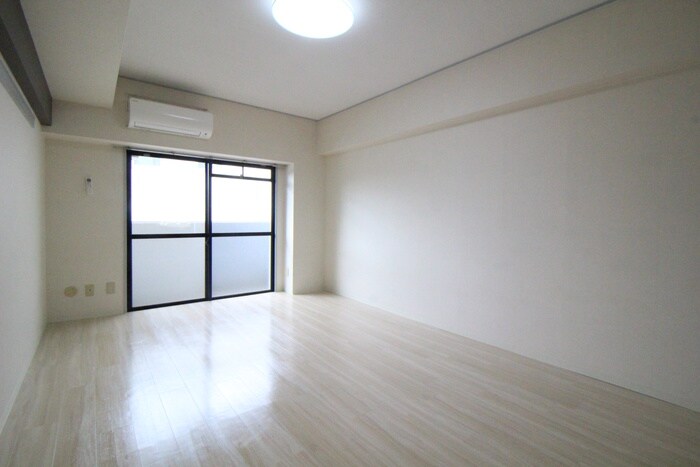 物件内観写真18　(居室)